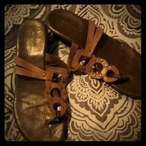 Predictions brown leather flats